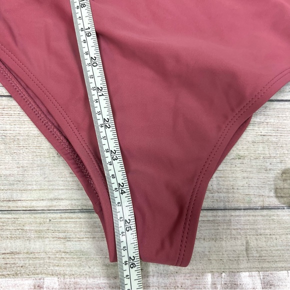 Kona Sol Pink Ruffle Square Neck One Piece Swimsuit Size L - Picture 9 of 9